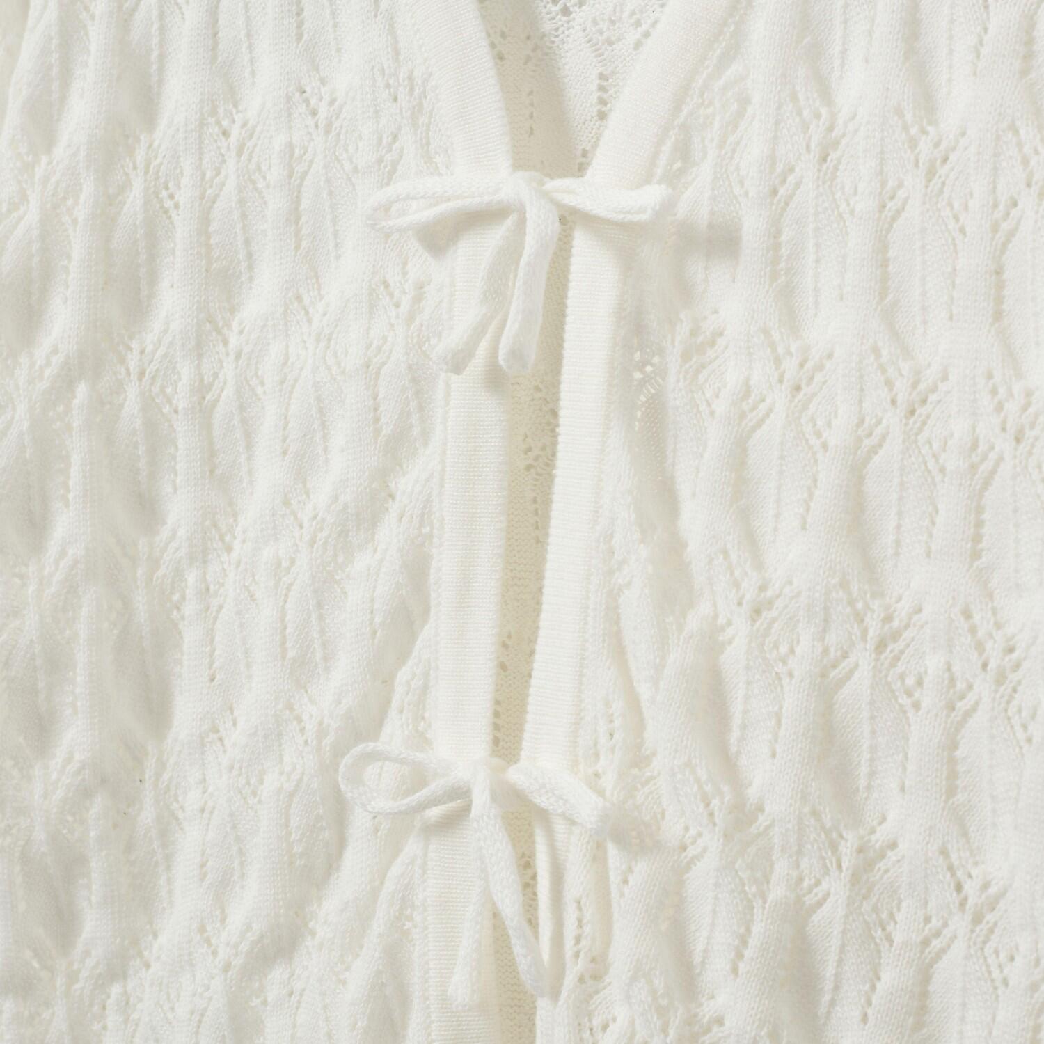 Sofie_Schnoor_Teens_Maedchen_Cardigan_Floriana_ecru_G262245_0101_Off_white_Detail