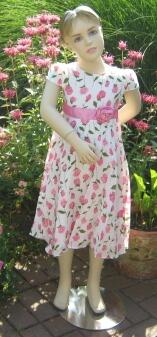 Blumenkind Mädchen Kleid festlich Roses