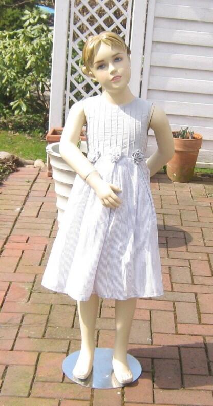 Topo Mädchen Kleid festlich gestreift grau weiß