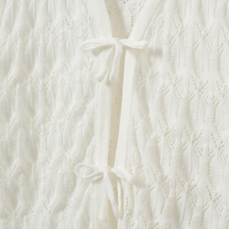 Sofie_Schnoor_Teens_Maedchen_Cardigan_Floriana_ecru_G262245_0101_Off_white_Detail