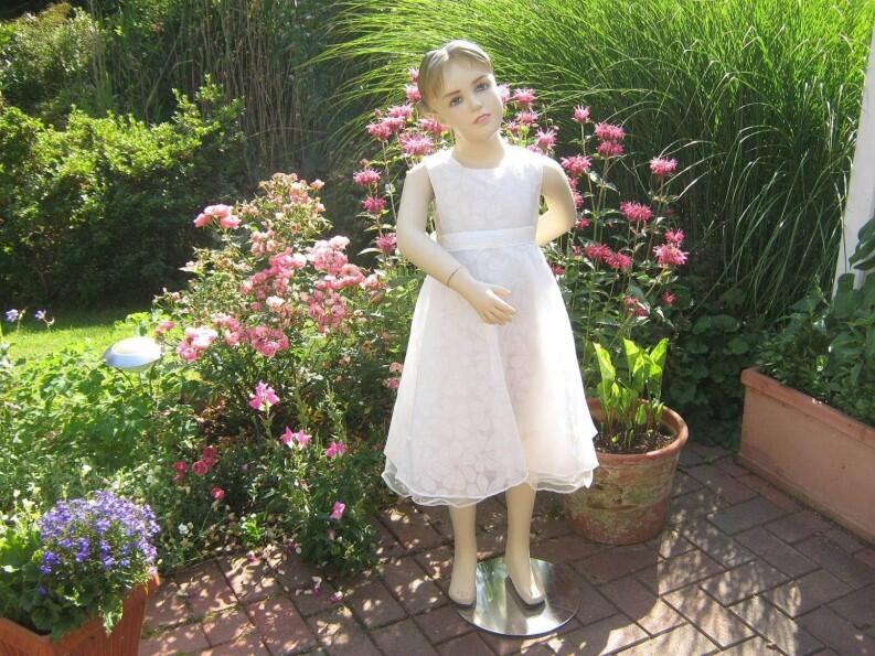 Blumenkind Mädchen Kleid festlich Sina